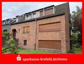 Vorderansicht - Zweifamilienhaus in gesuchter Lage