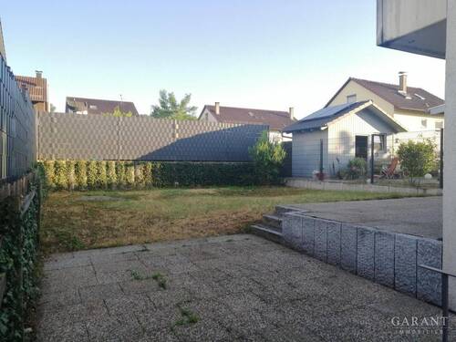 Garten mit Terasse - 4 Zimmer Doppelhaushälfte in Obersulm