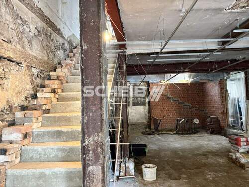 ins Untergeschoss - Gewerbeobjekt (Büro, Produktion, Verkauf) in Schwäbisch Hall
