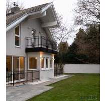 ELVIRA - Grünwald, luxuriöses Eckhaus mit großer Sonnenterrasse und Südgarten