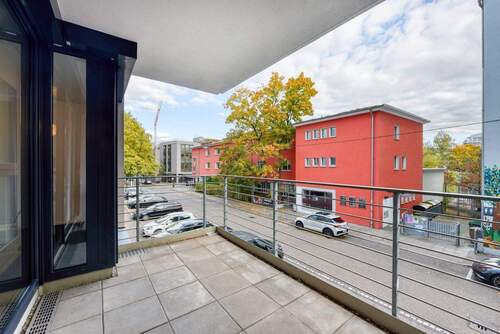 Balkon nach Osten - 4 Zimmer Etagenwohnung zur Miete in Stuttgart