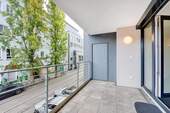 Balkon mit AR n. Süden - Etagenwohnung mit 105,00 m² in Stuttgart zur Miete