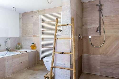 Detailbild - Einfamilienhaus mit 210,20 m² in Langenenslingen zum Kaufen