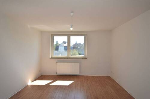 Zimmer 2 - 
