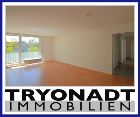 Wohnzimmer - Optimal gelegene 2 Zimmer Wohnung mit Balkon