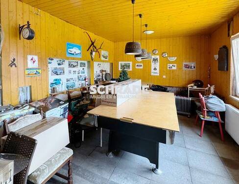 ...mit Partyraum - 