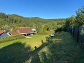 Blick Rückansicht Grundstück und Haus - 