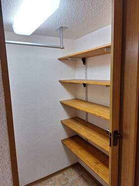 Keller Abstellraum ohne Fenster - 