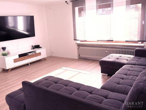 Wohnen - Einfamilienhaus mit 210,00 m&sup2; in Albstadt zum Kaufen