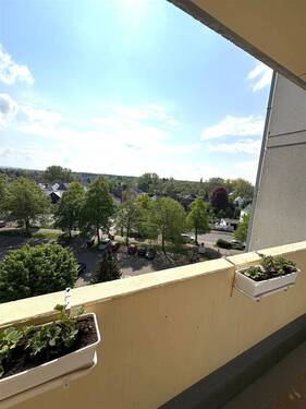 Balkon - 3 Zimmer Etagenwohnung zum Kaufen in Bergisch Gladbach