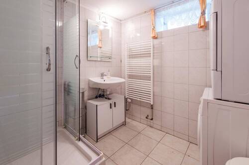 Badezimmer im UG - 