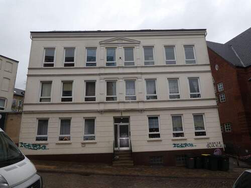 Bauer Landstraße 12.JPG - modernisierte 3-Zimmer-Wohnung, Bauer Landstraße 12, Flensburg