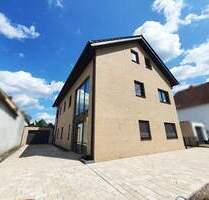 Architektur auf höchstem Niveau - Exklusives Zweifamilienhaus mit High-End-Ausstattung & stilvoller Ästhetik - Gütersloh Innenstadt