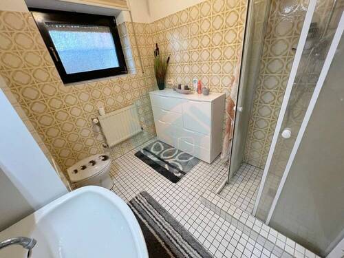 Badezimmer Untergeschoss - 