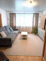 Wohnzimmer - Lichtdurchflutete 3-Zimmer-Wohnung mit großem Balkon und Einbauküche im Lindenhof