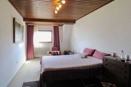 Schlafzimmer 2 (2) - 