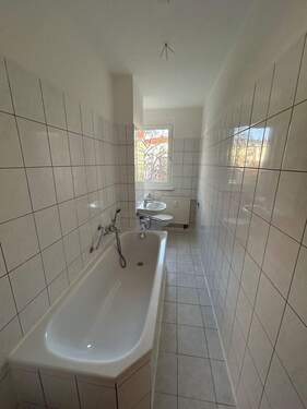 Badezimmer - 3 Zimmer Etagenwohnung in Plauen