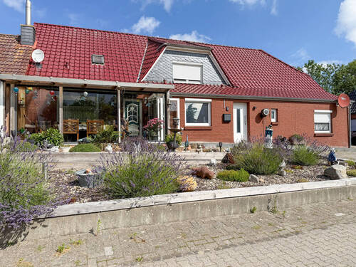 Außen - Barrierefreies Einfamilienhaus mit Einliegerwohnung direkt am Meer