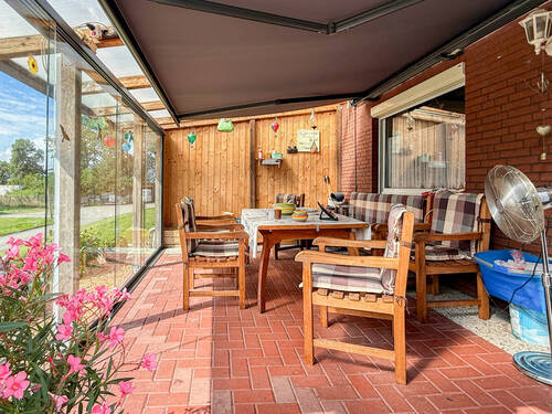 Sommergarten - Einfamilienhaus mit 220,00 m² in Norden / Westermarsch zum Kaufen