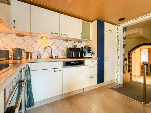 Küche Hauptwohnung - 