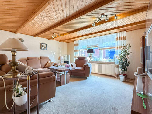 Wohnzimmer Hauptwohnung - 