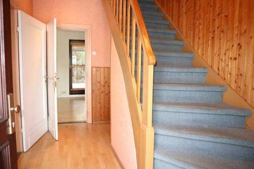 Flur im Einfamilienhaus - 