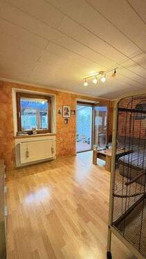 Wohnzimmer - Reihenmittelhaus mit 104,00 m&sup2; in Straubing zum Kaufen