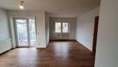Wohnzimmer - Etagenwohnung mit 66,50 m&sup2; in Dresden zum Kaufen