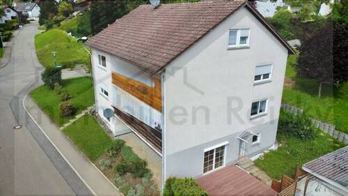 dji_fly_20250902_144330_489_1756817162592_photo_optimized - Sanierte Terrassenwohnung mit Garten in kleiner Einheit