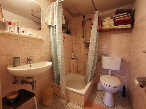 Duschbad Souterrain - 