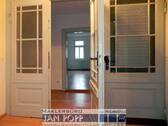 Treppenhaus-Eingangsbereich - 