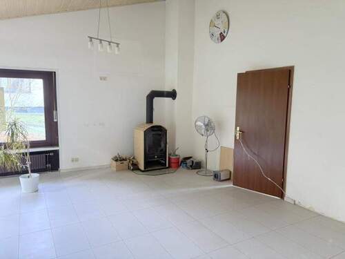 Wohnzimmer Ansicht 2 - Bungalow mit 95,00 m² in Berzhahn zum Kaufen