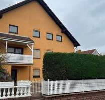 Wohnen am Sonnenhügel: Charmante 2-ZKB-Untergeschosswohnung mit Außenterrasse in Völklingen