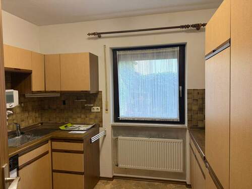 Küche - 6 Zimmer Mehrfamilienhaus, Wohnhaus in Laufen