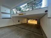 Einfahrt zur Tiefgarage - Garage, Stellplatz in München