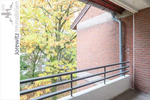 002 - Balkon - 3 Zimmer Etagenwohnung zur Miete in Bielefeld / Senne