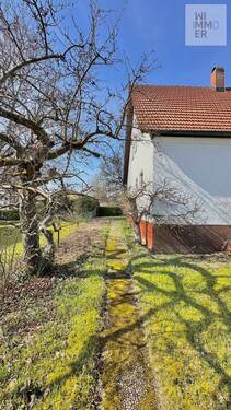 Weg vom Garten ins Haus - 