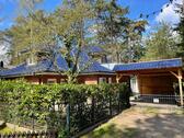 Eingangsbereich mit Carport - 3 Zimmer Etagenwohnung zur Miete in Timmendorfer Strand