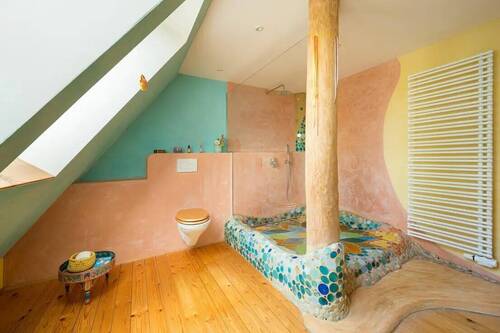 DG Dusche - Auf dem Land zuhause: Saniertes Wohnen mit viel Platz für die große Familie