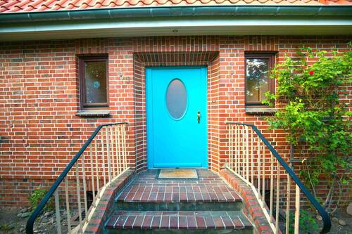 Eingangstür - 6 Zimmer Mehrfamilienhaus, Wohnhaus in Bleckede