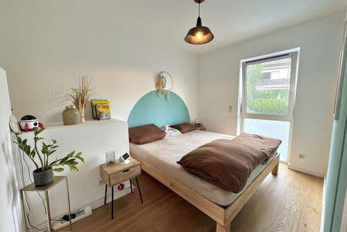 Zimmer 1 - EG links - 