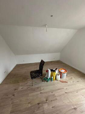 Zimmer 3 - Etagenwohnung mit 57,00 m&sup2; in Schweppenhausen zur Miete