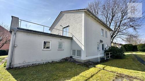 Nordostansicht - 5 Zimmer Einfamilienhaus in Tann