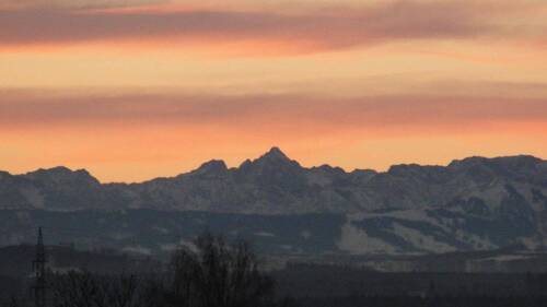 Alpenblick bei Sonnenaufgang - 