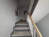 Treppenhaus - 3 Zimmer Etagenwohnung zum Kaufen in Krefeld