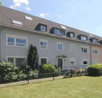 Düsseldorf-Unterrath: 3-Zimmer ETW mit Küche, Bad u. Flur ... plus 27 m² Nutzfläche im UG inkl. Gartennutzung ... Erstbezug nach Totalsanierung