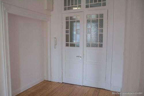 Wohnungseingang - 4 Zimmer Etagenwohnung zur Miete in Elmshorn