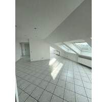 2,5-ZKB Dachgeschosswohnung im Nauwieser Viertel – Rotenbergstraße, Saarbrücken