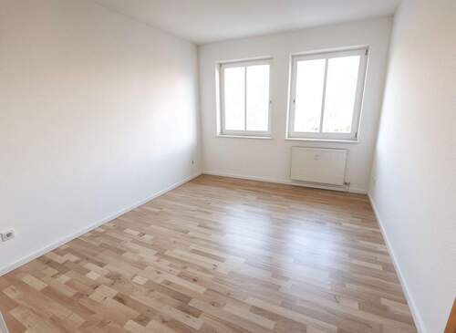 Arbeits-/Kinderzimmer * - 