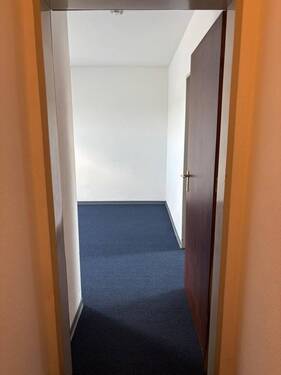 Flur - 2 Zimmer Etagenwohnung zur Miete in Wilhelmshaven